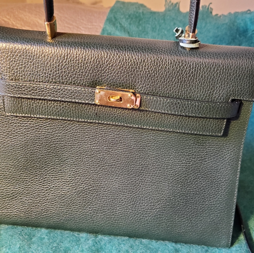 Authentic black leather handbag - Picture 4 of 6